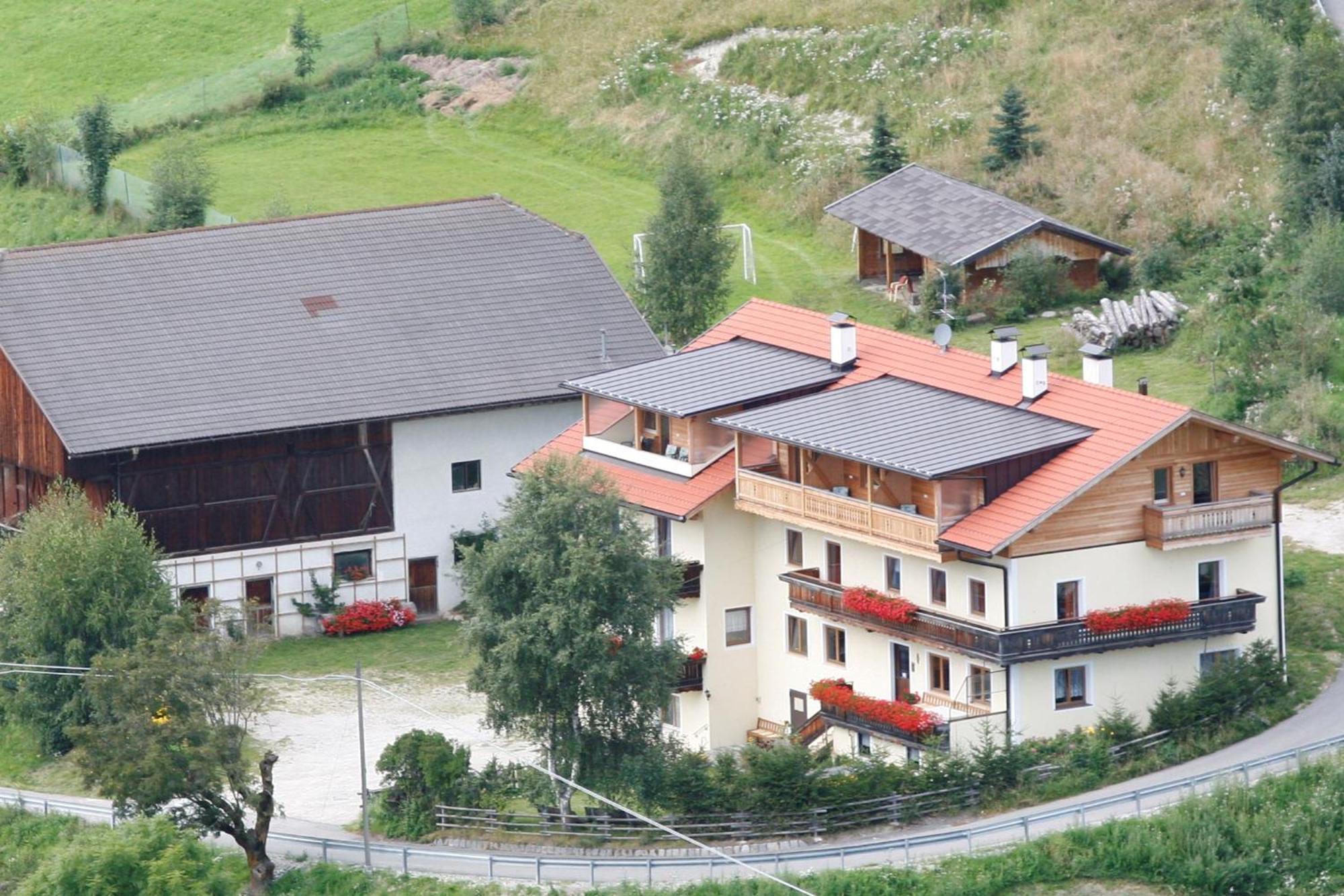 Pension Marchnerhof Terenten Buitenkant foto